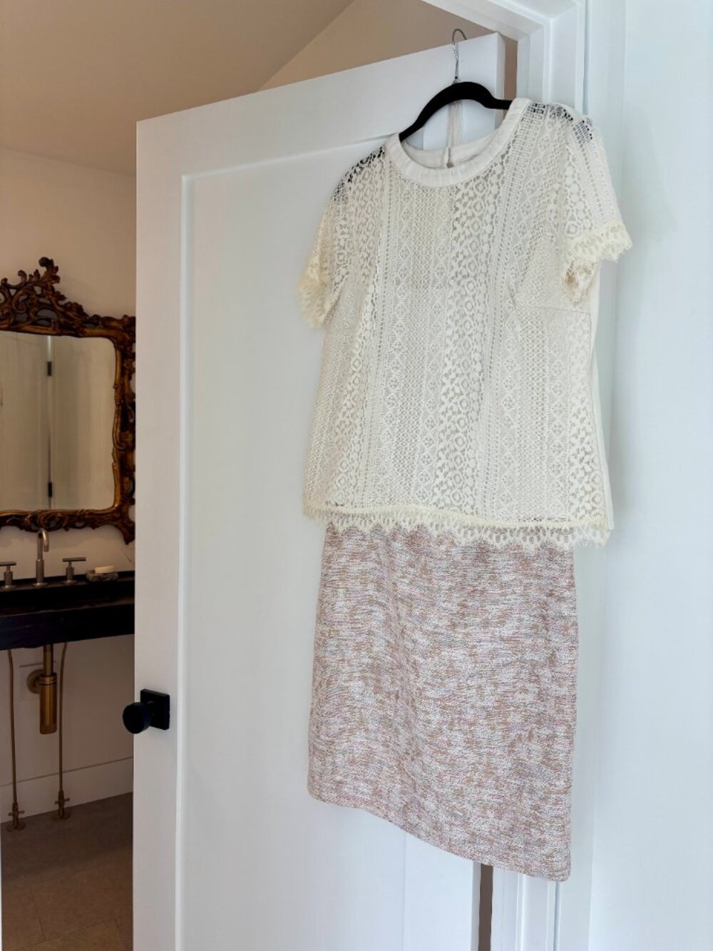 Ann Taylor Petite 8P Tweed Pencil Skirt Neutral Coquette Y2K Preppy Workwear Chi - Picture 2 of 6